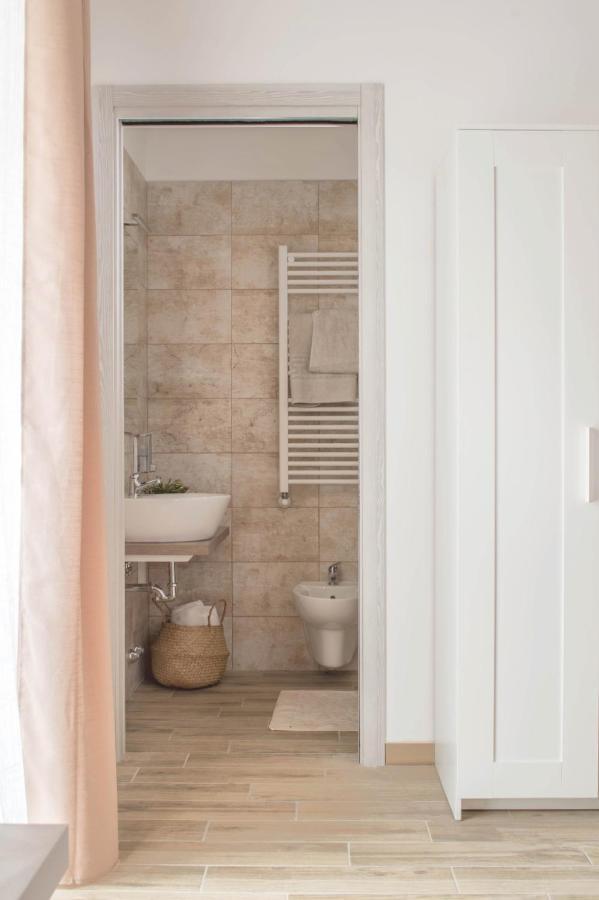 Tiber Rooms Testaccio Roma Ngoại thất bức ảnh