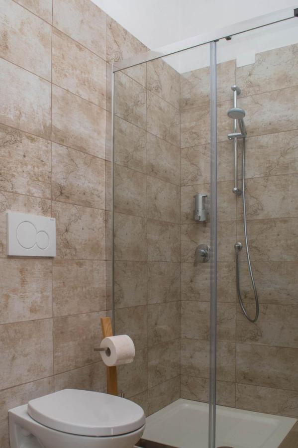 Tiber Rooms Testaccio Roma Ngoại thất bức ảnh