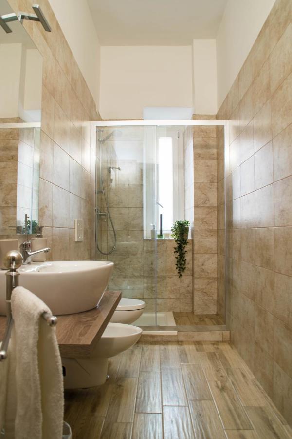 Tiber Rooms Testaccio Roma Ngoại thất bức ảnh